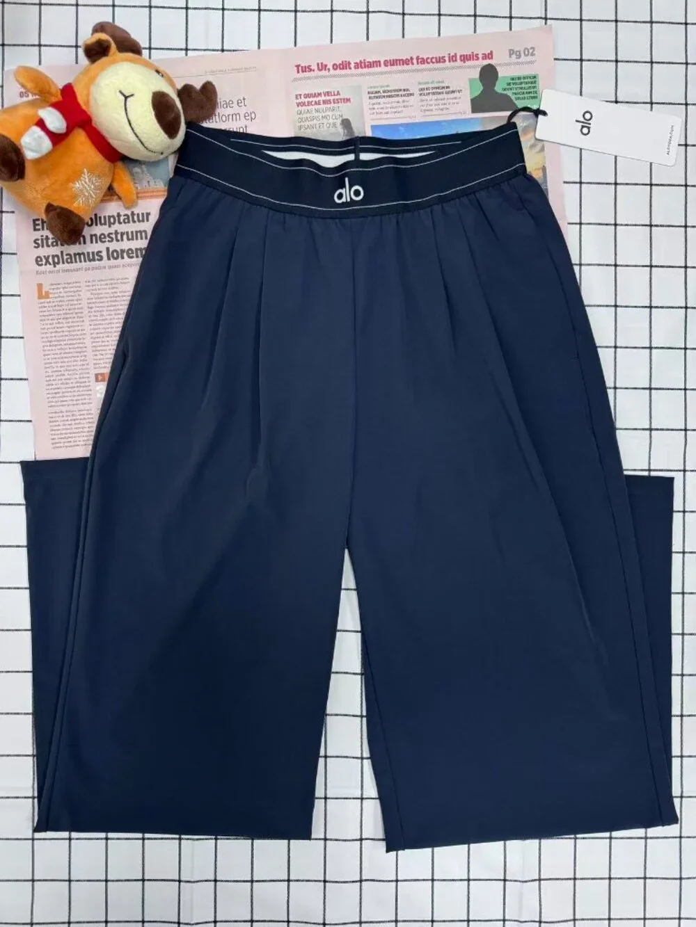 💙 NWT Alo Yoga Suit Up Trouser Navy Regular 30